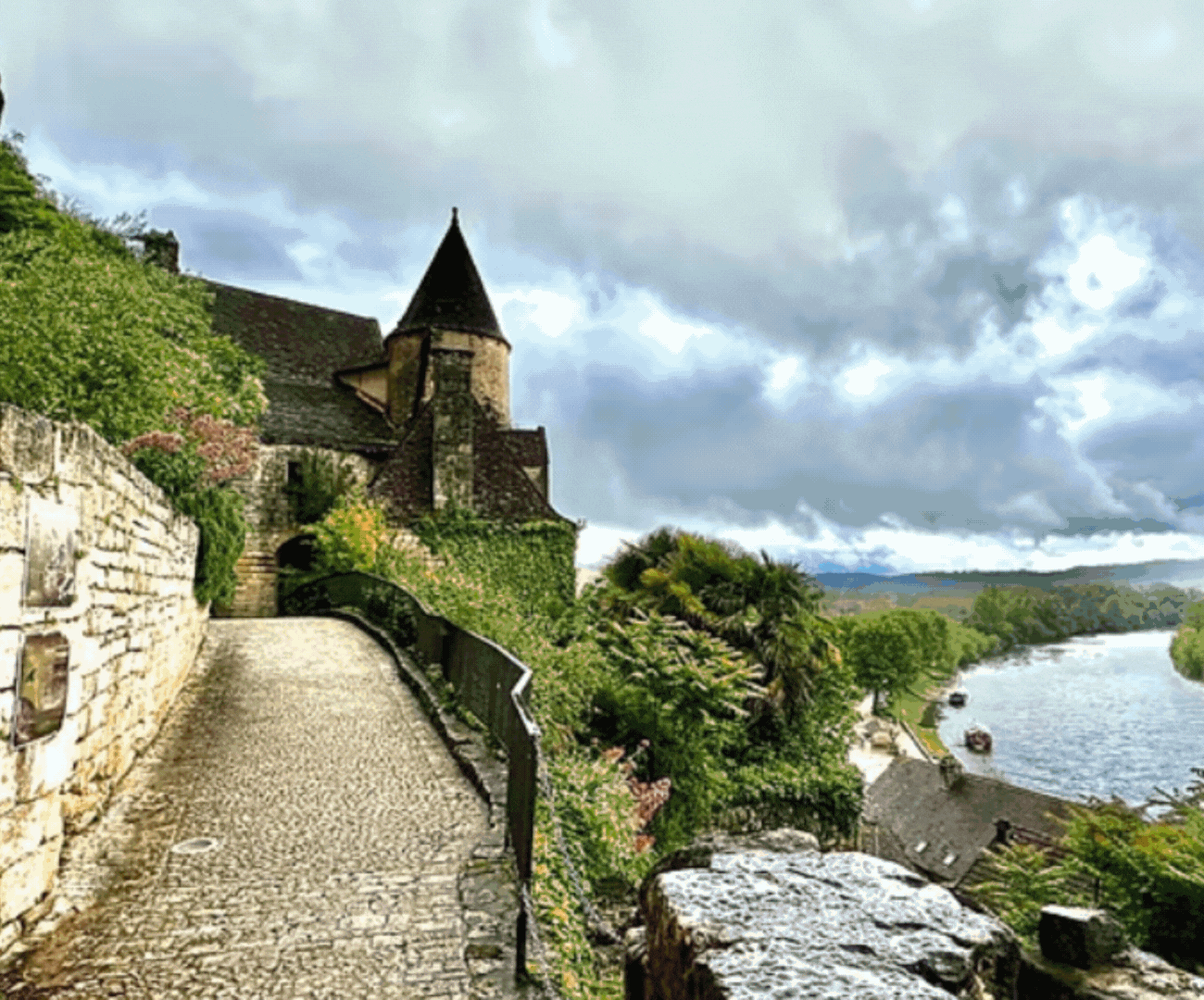 The Colourful Path to Creativity: Join Me in France, September 2026 🎨🇫🇷