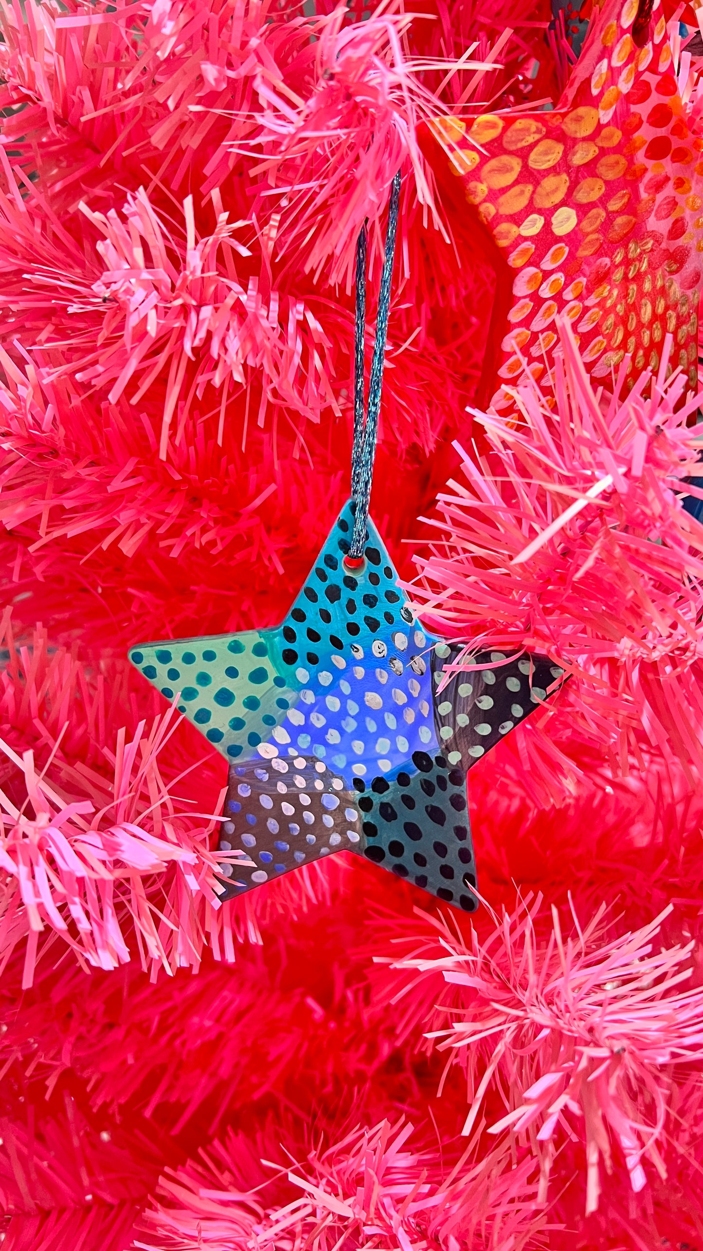 Paint Your Own Christmas Ornaments – A Festive Ceramic Workshop with Lordy Dordie